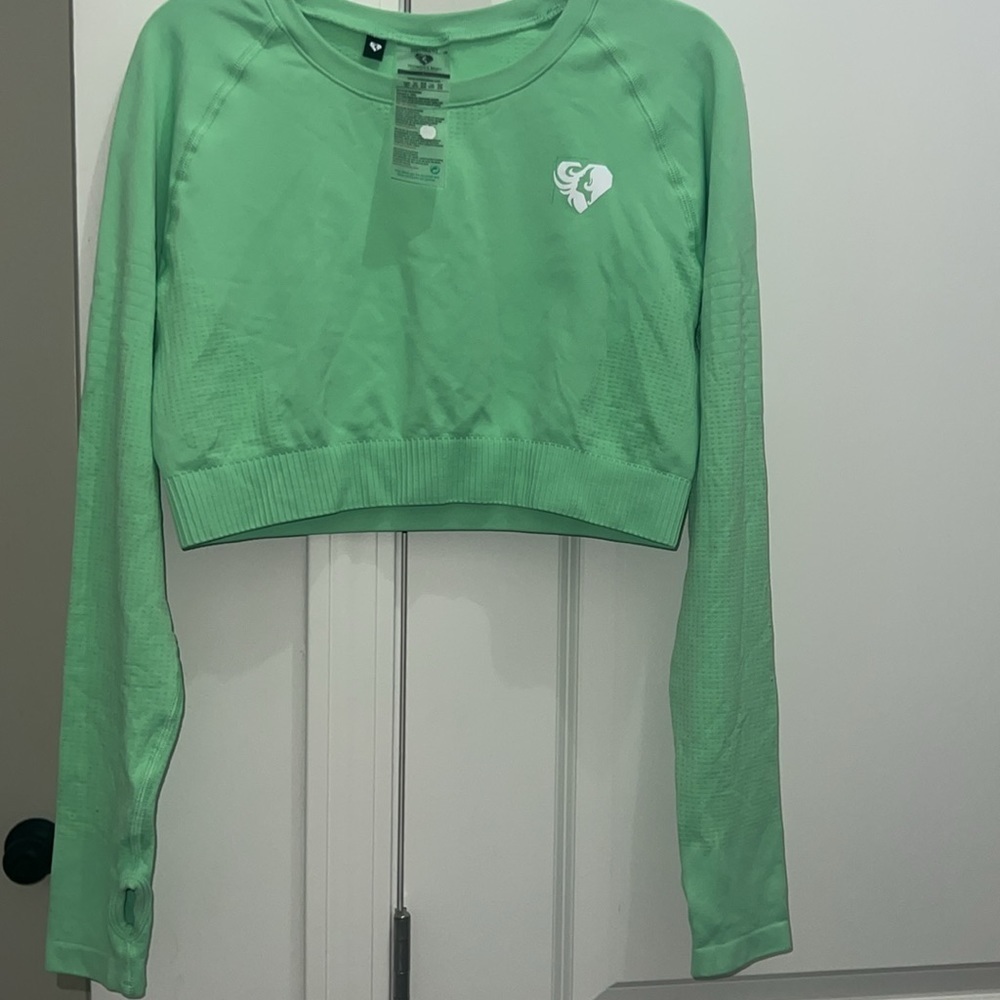 Women's Best Wear green Seamless Long Sleeve Crop Top Size large
